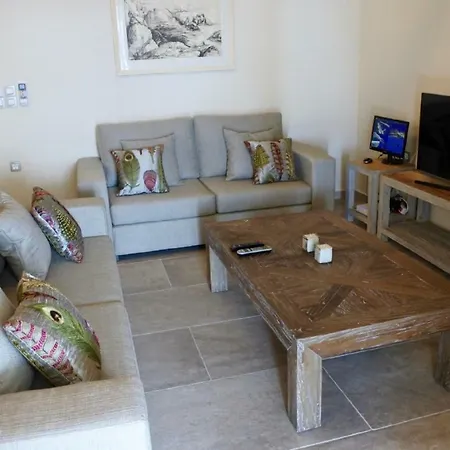 Vila Euphoria Retreat Mánganos