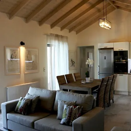 Euphoria Retreat Vila