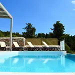 Villa Euphoria Retreat