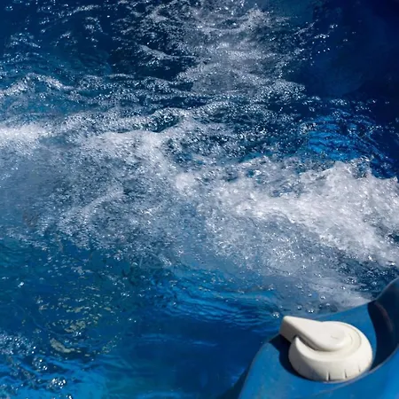 Euphoria Retreat וילה